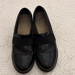 Clarks Elegant Black Leather Loafers